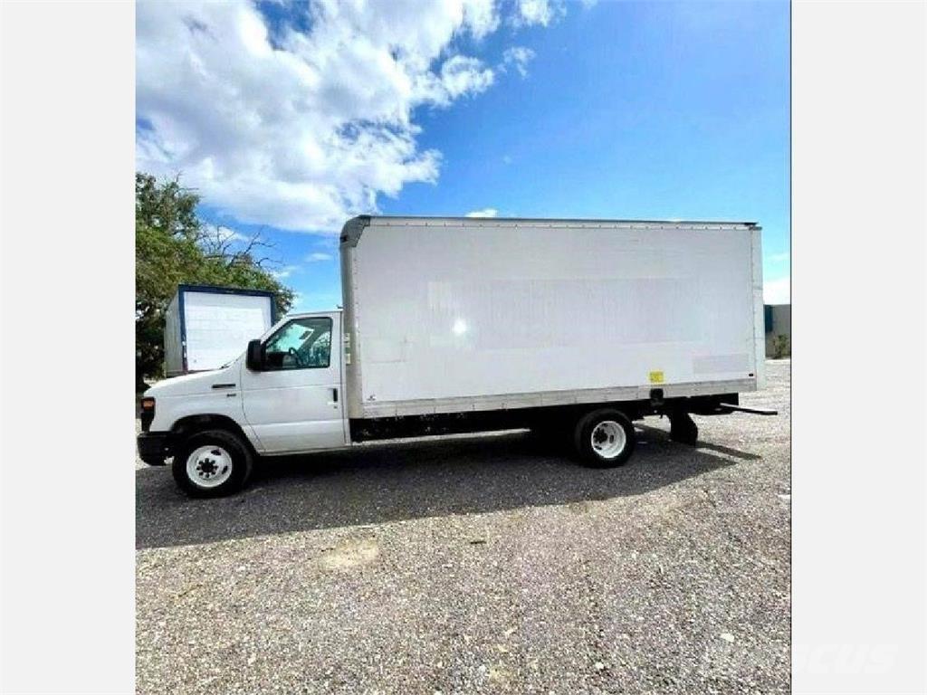 Ford E-350 Каросерии