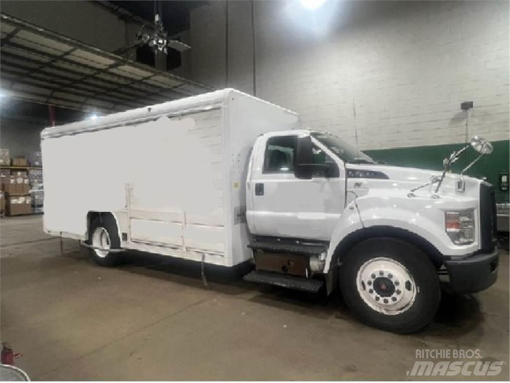 Ford F650 Товарни камиони за напитки