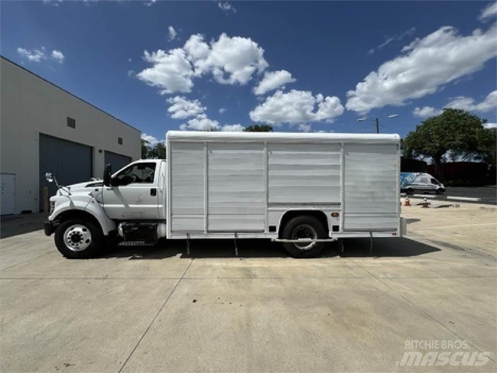 Ford F650 Товарни камиони за напитки