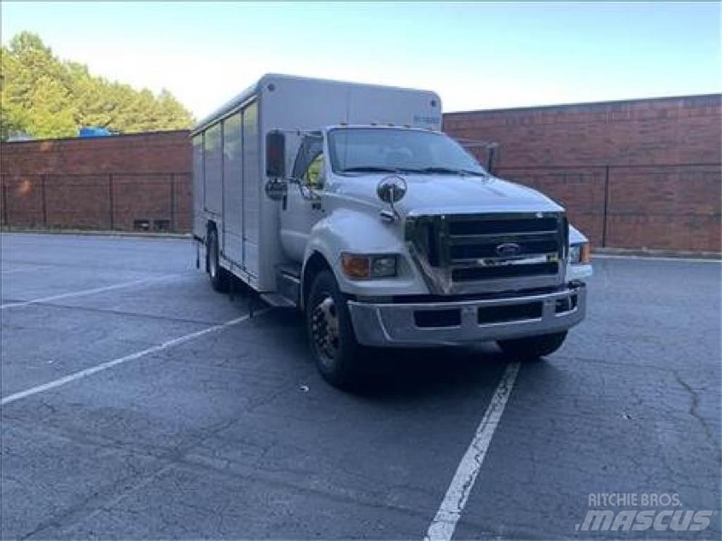 Ford F750 Товарни камиони за напитки