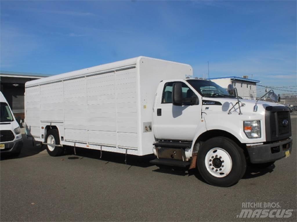 Ford F750 Товарни камиони за напитки