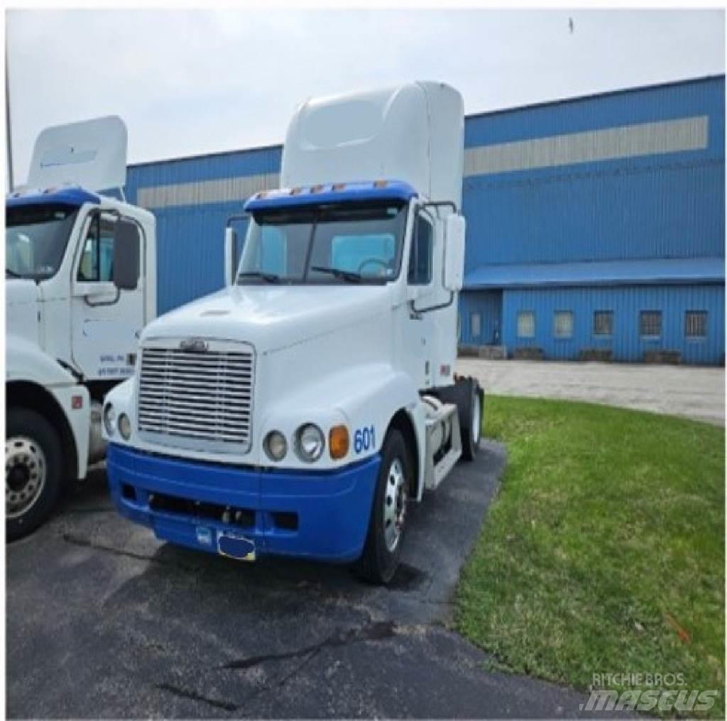 Freightliner C120 Влекачи