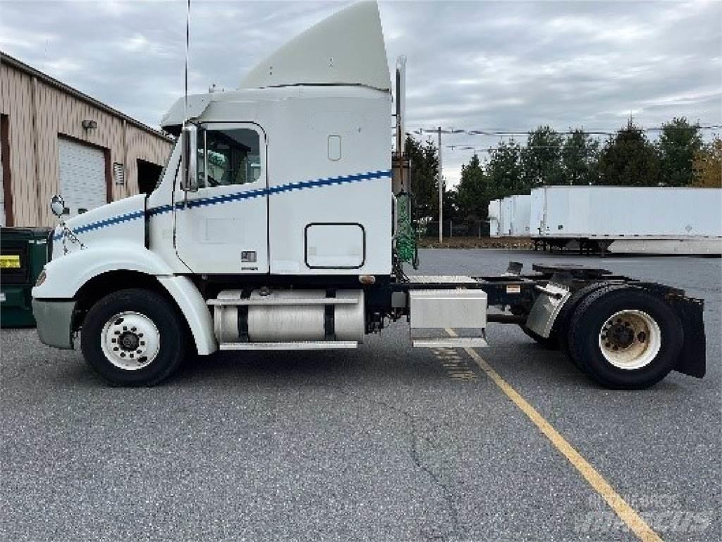 Freightliner CL112G Влекачи