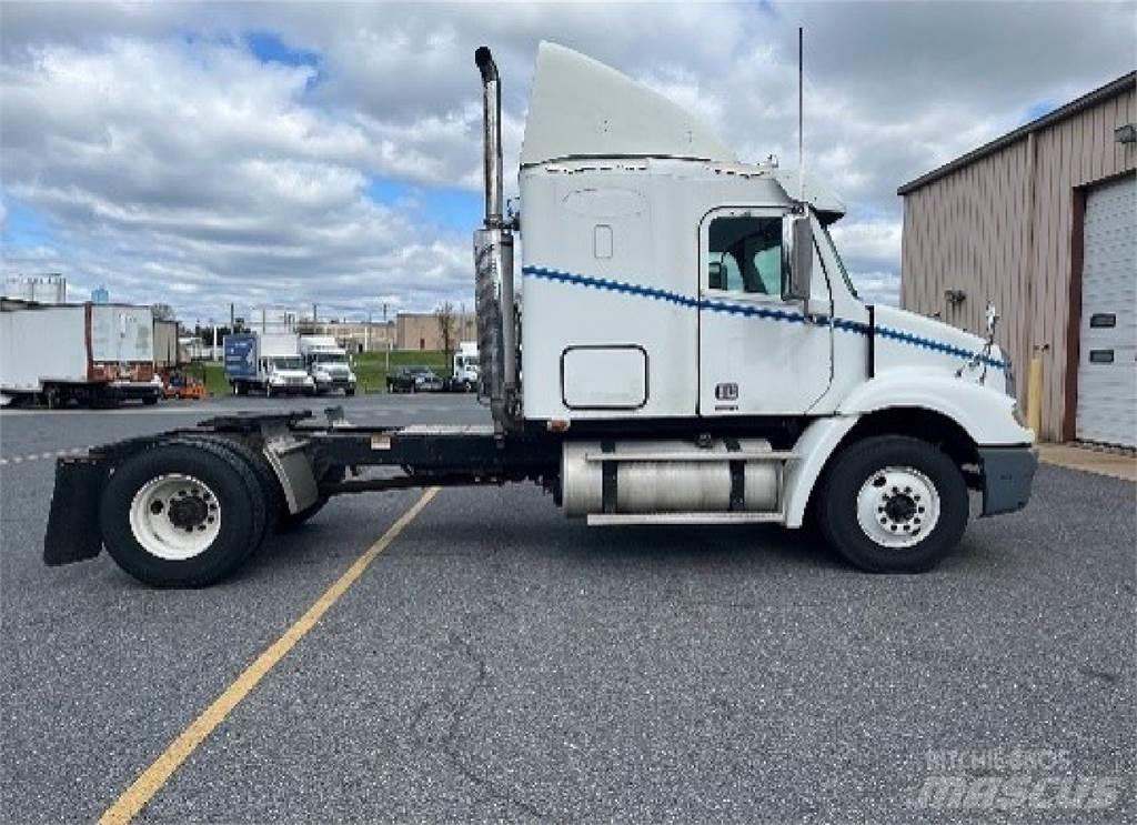 Freightliner CL112G Влекачи