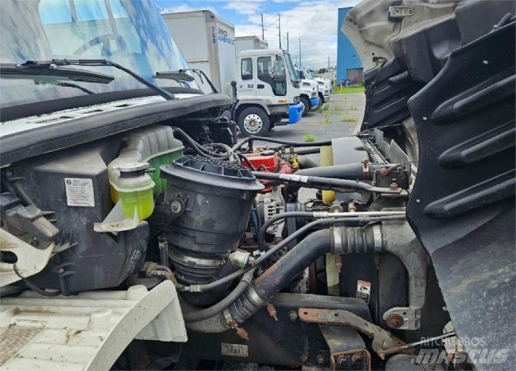 Freightliner M2 Каросерии