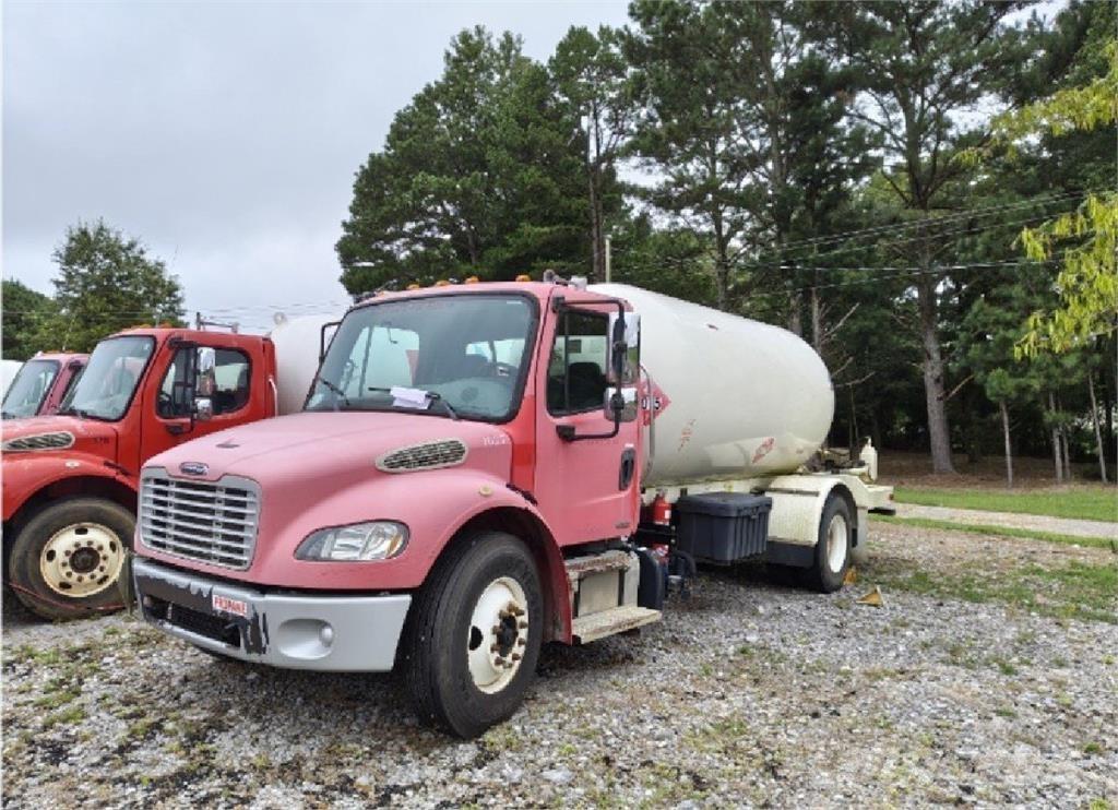 Freightliner M2 Други