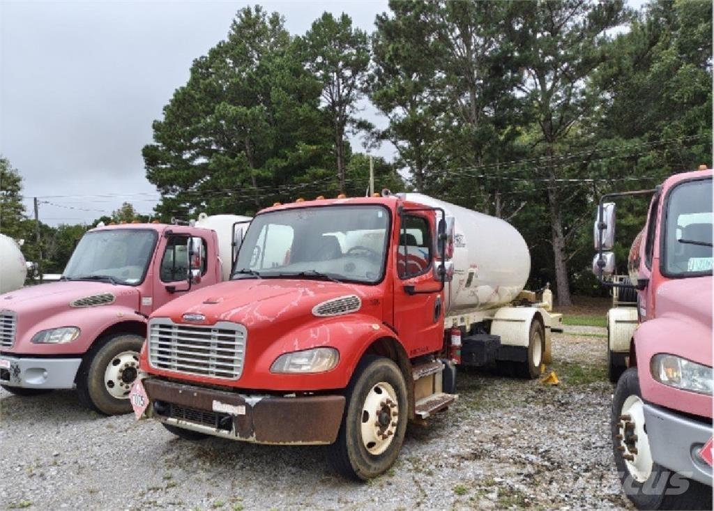 Freightliner M2 Други