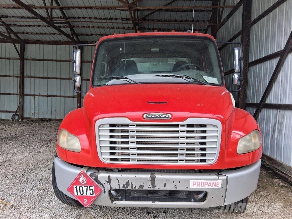 Freightliner M2 Други