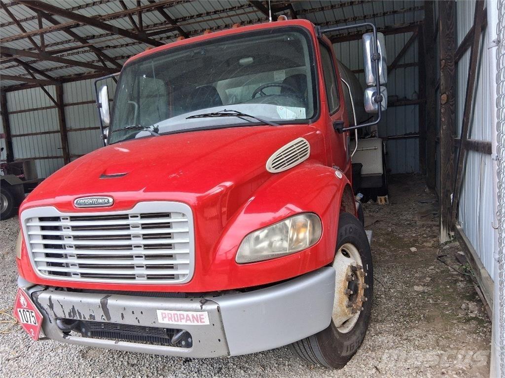 Freightliner M2 Други