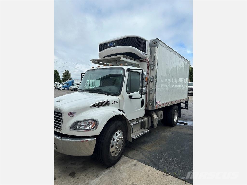 Freightliner M2 106 С температурен контрол