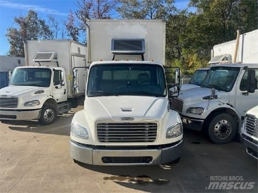 Freightliner M2-106 Каросерии