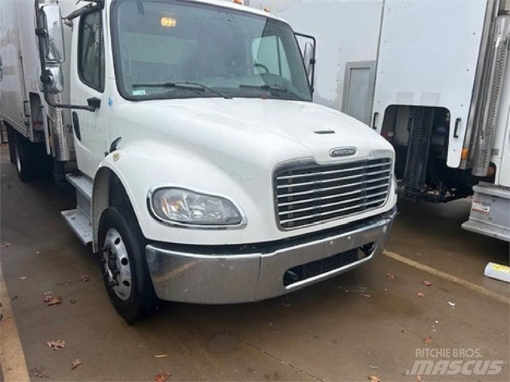 Freightliner M2-106 Каросерии