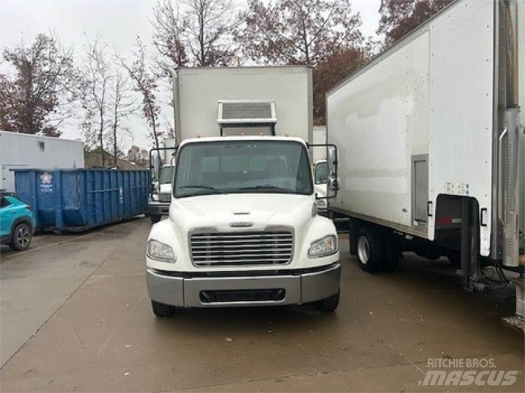 Freightliner M2-106 Каросерии