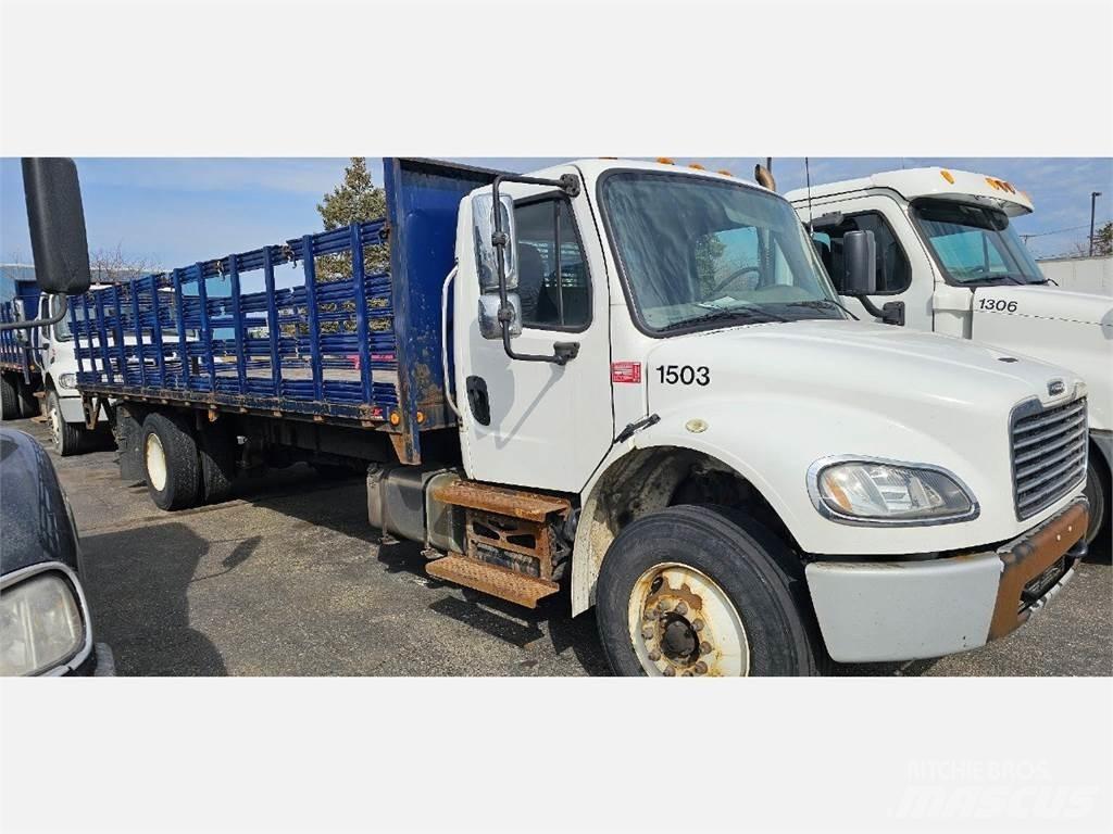 Freightliner M2 106 Бордови