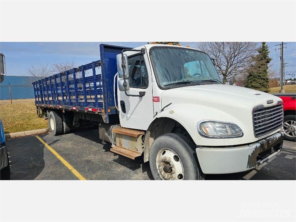 Freightliner M2 106 Бордови