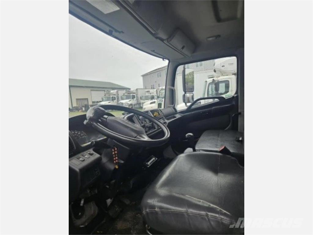 Hino 268 С температурен контрол