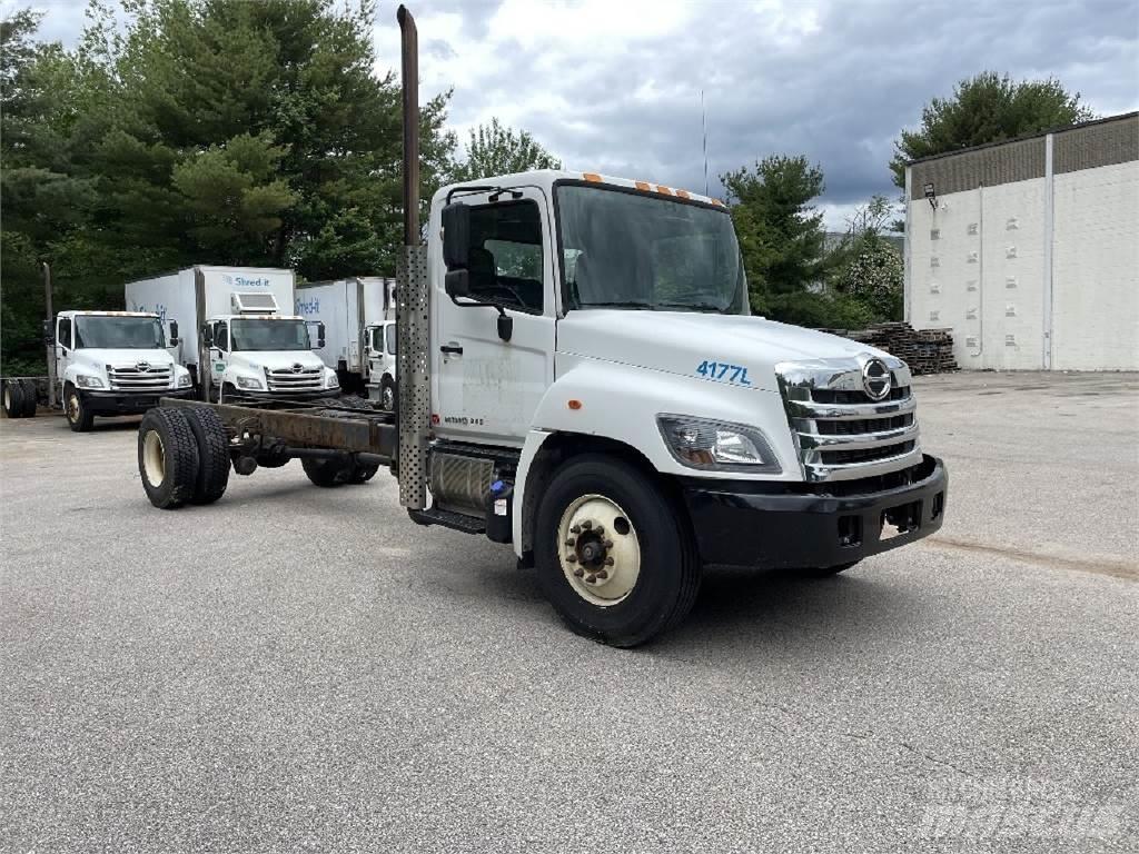 Hino 338 Шаси кабини