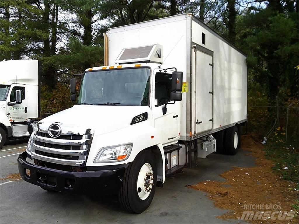 Hino 338 Каросерии