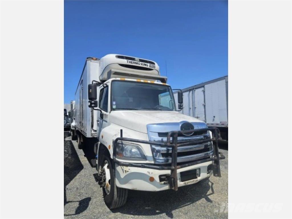 Hino 338 С температурен контрол