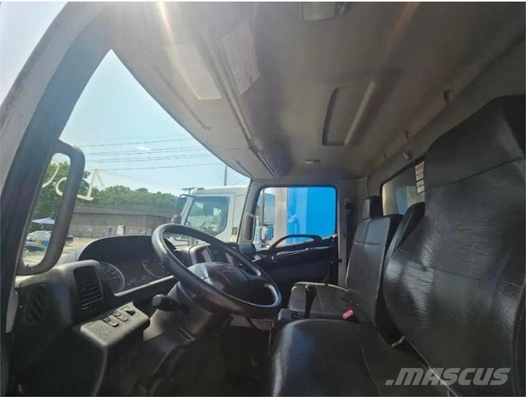 Hino 338 С температурен контрол