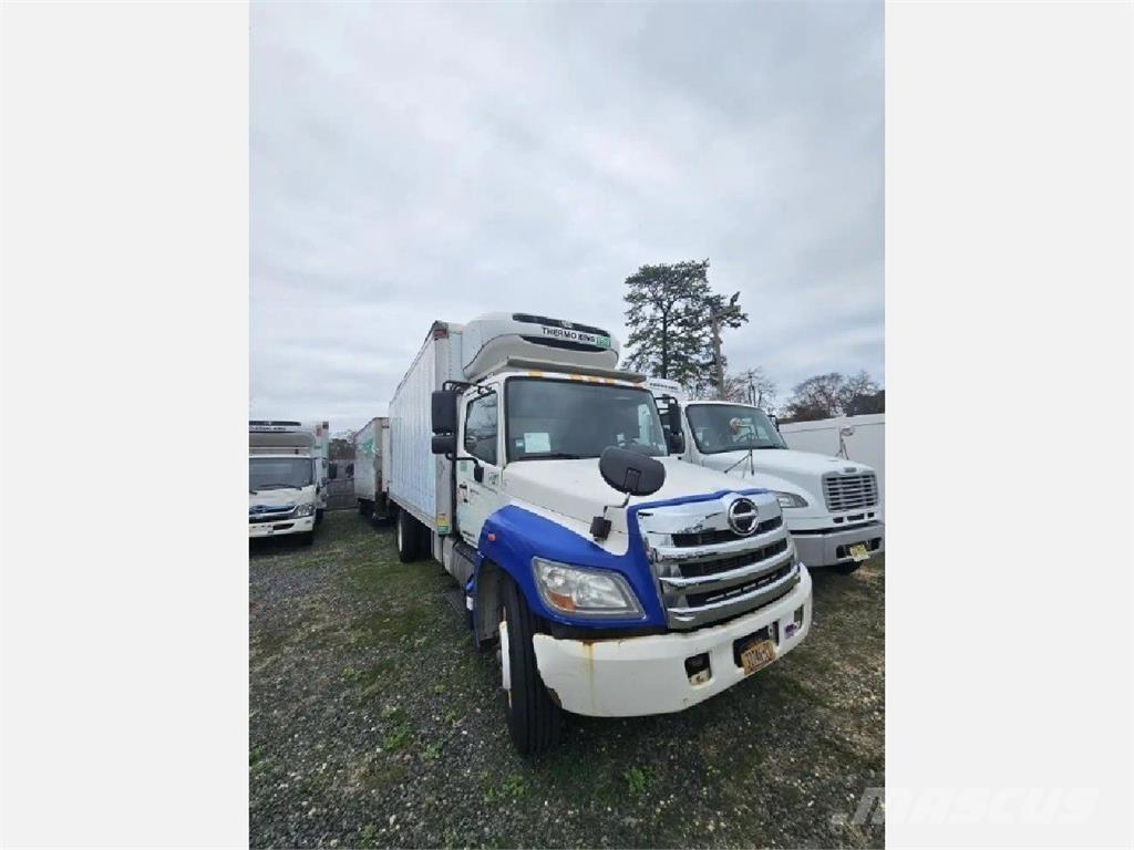 Hino 338 С температурен контрол