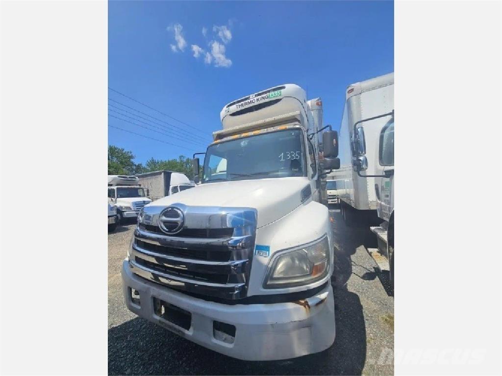 Hino 338 С температурен контрол