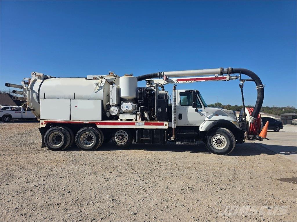 International 4400 Други