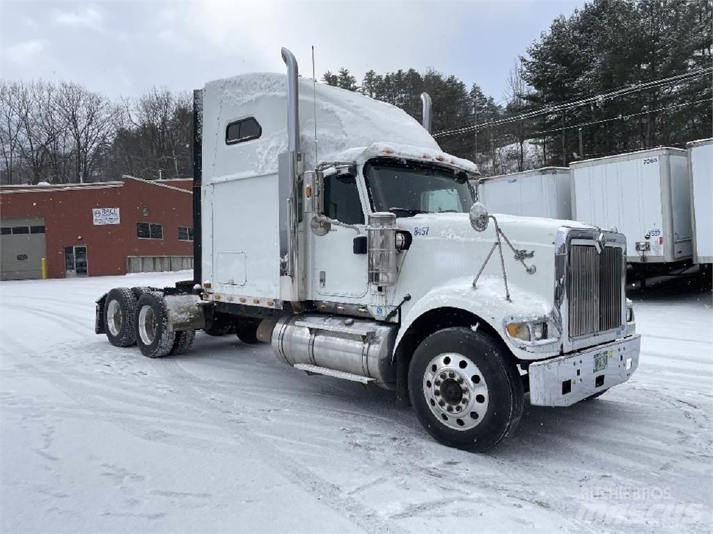 International 9900i Влекачи