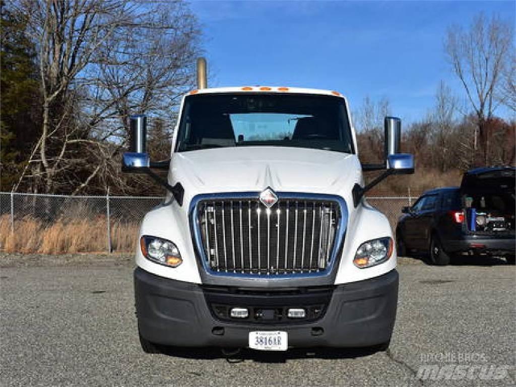 International LT625 Влекачи