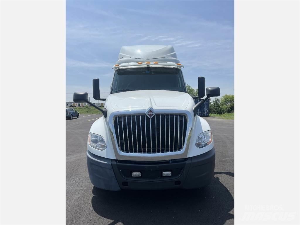 International LT625 Влекачи