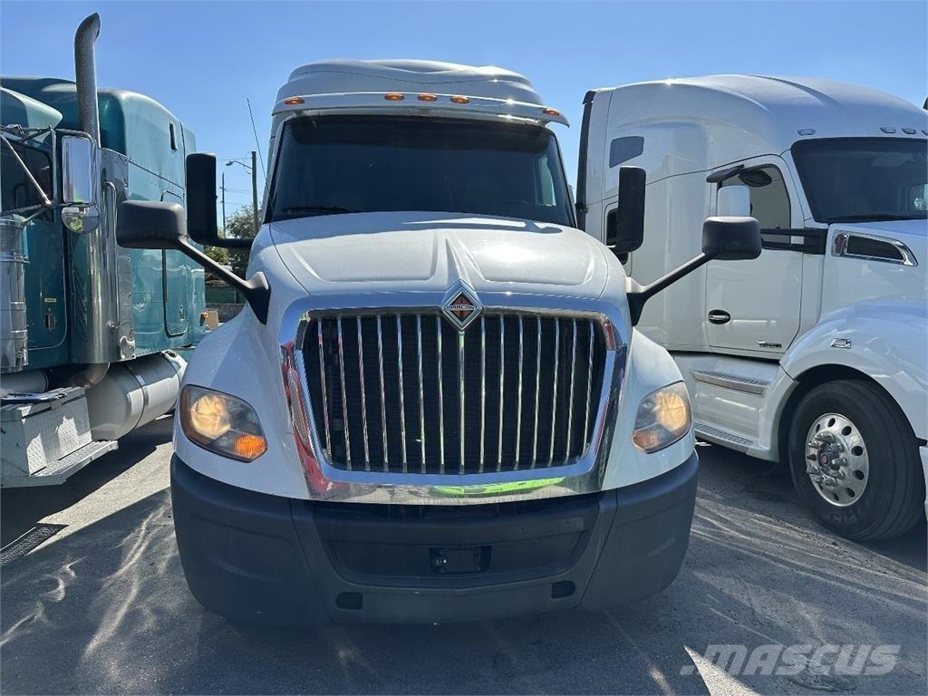 International LT625 Влекачи