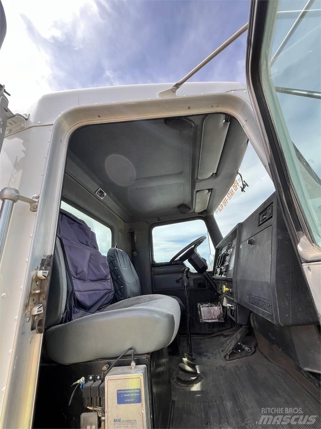 Kenworth T300 Други