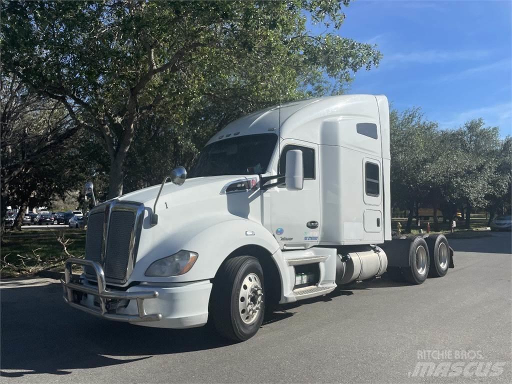 Kenworth T680 Влекачи