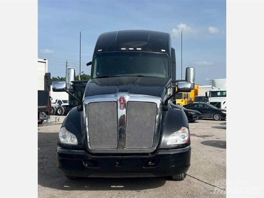 Kenworth T680 Влекачи