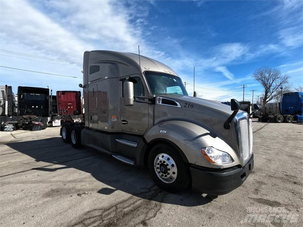 Kenworth T680 Влекачи