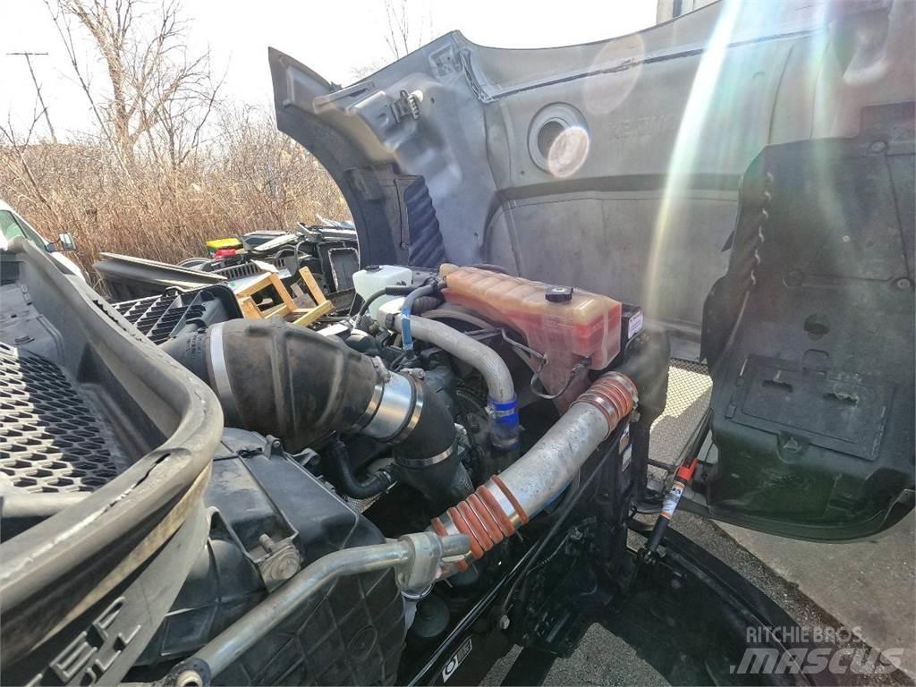 Kenworth T680 Влекачи