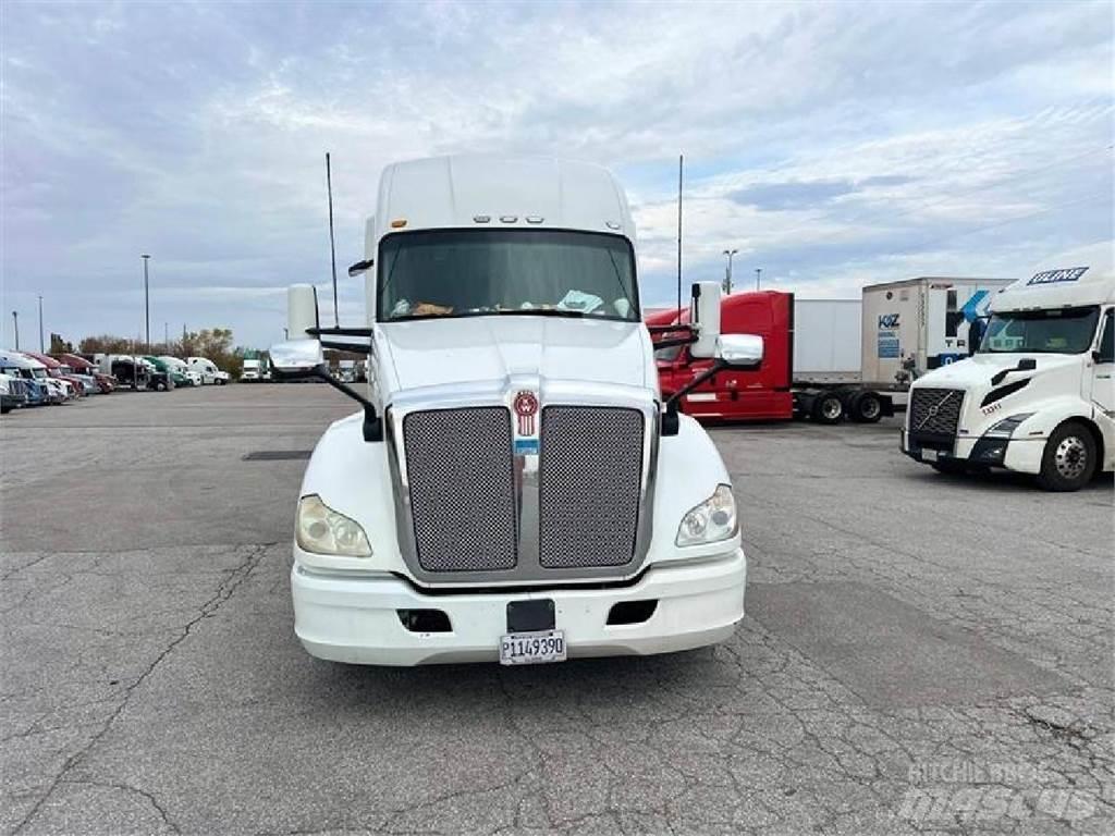 Kenworth T680 Влекачи