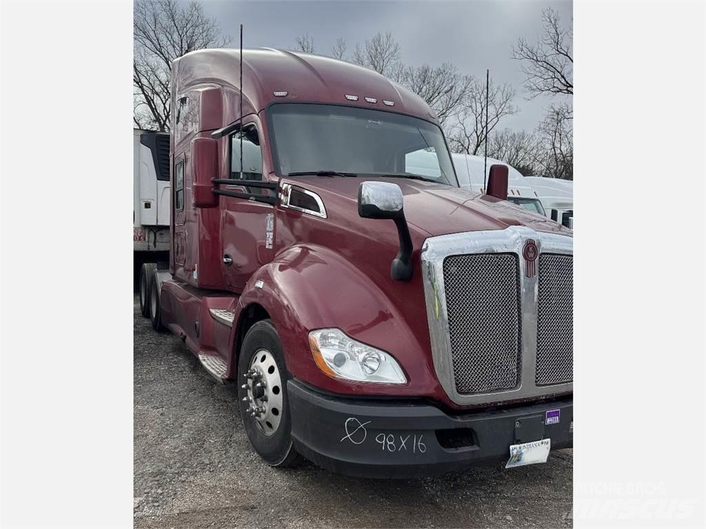 Kenworth T680 Влекачи