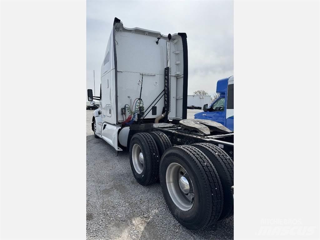 Kenworth T680 Влекачи