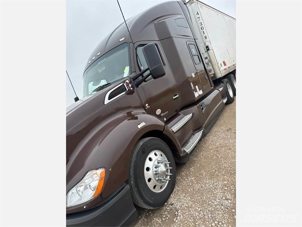 Kenworth T680 Влекачи