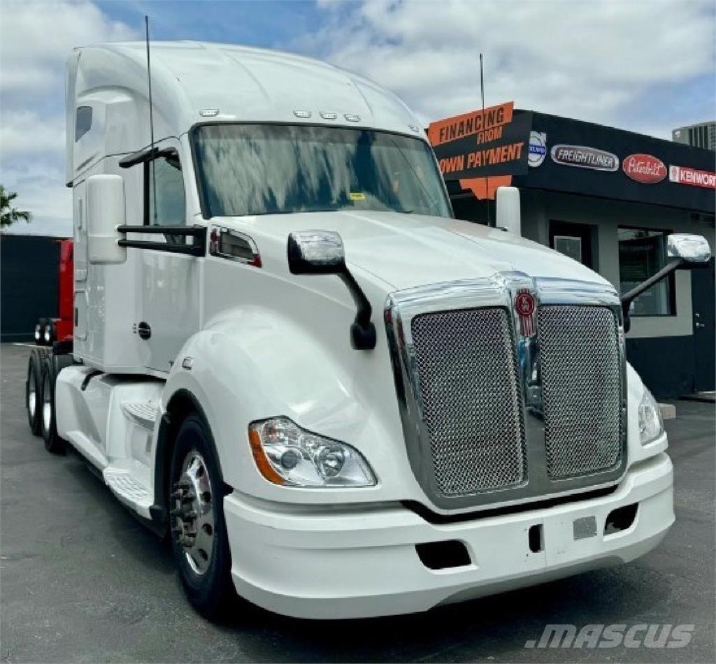 Kenworth T680 Влекачи