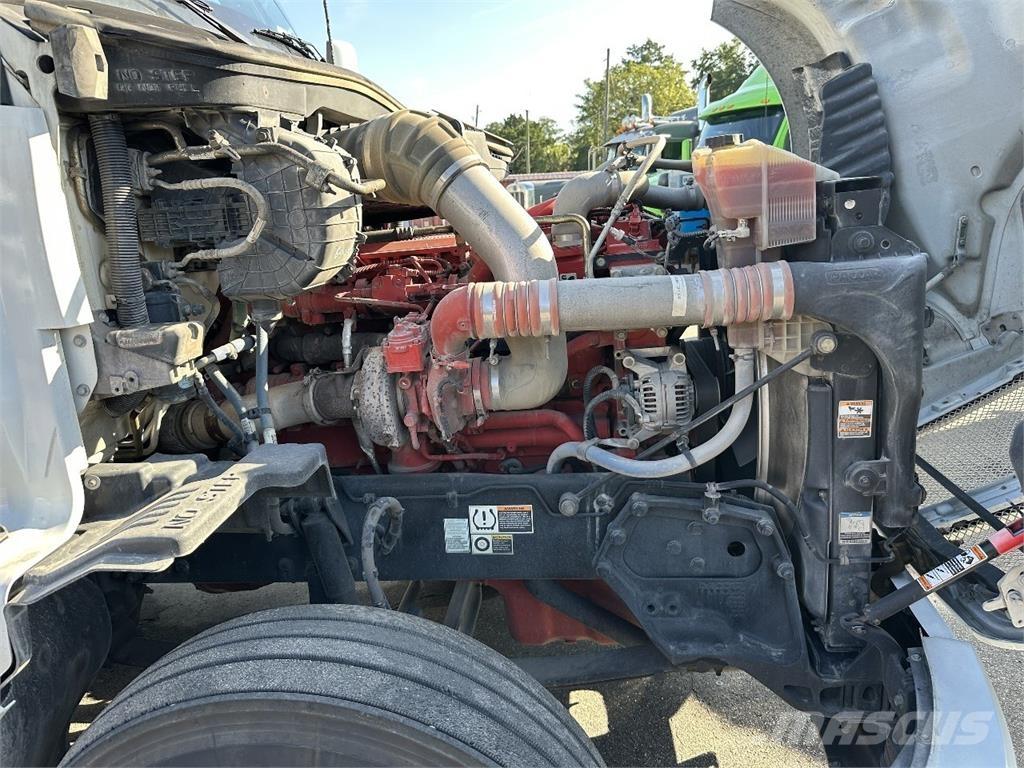 Kenworth T680 Влекачи