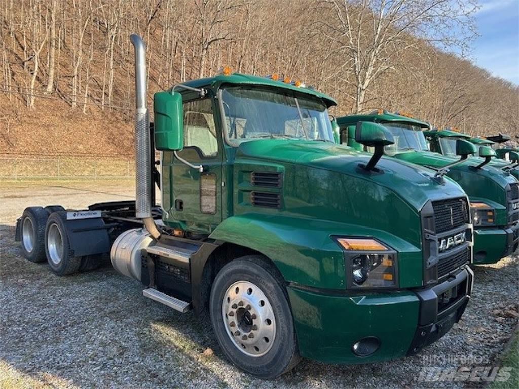 Mack AN64T Влекачи