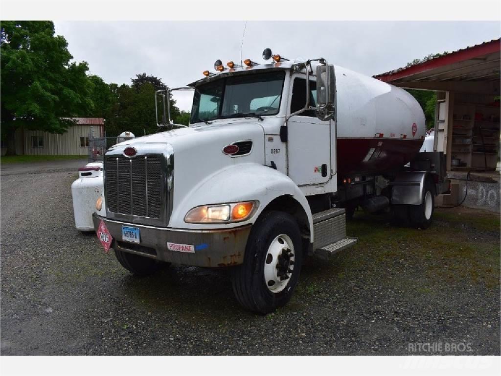 Peterbilt 335 Други