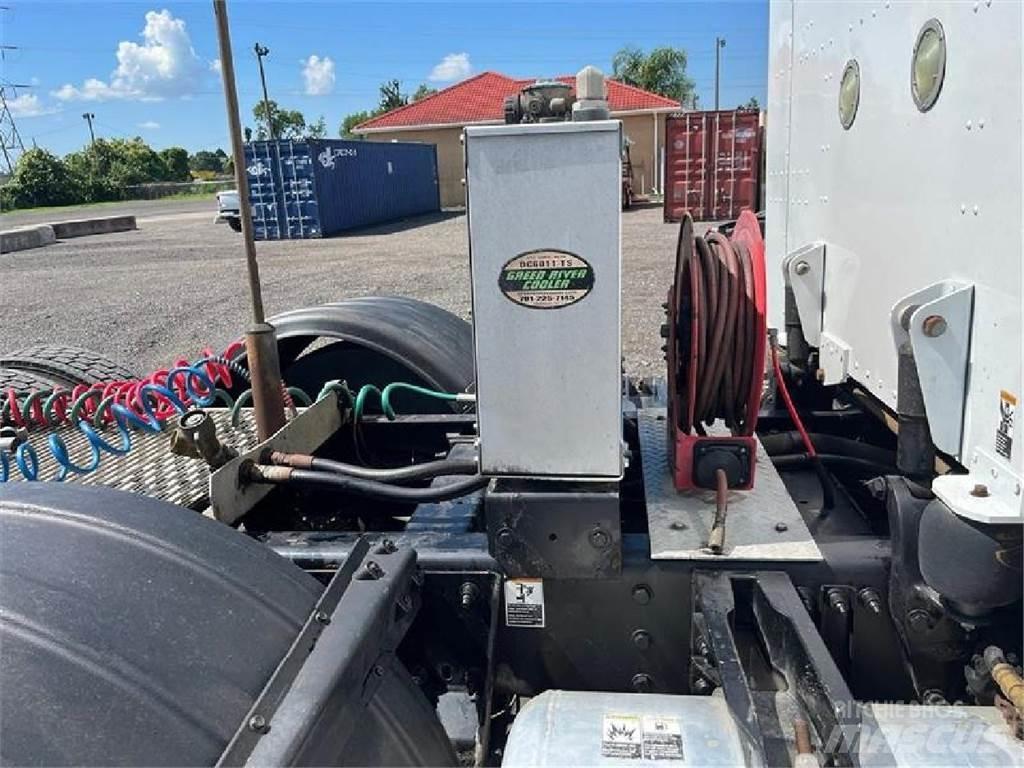 Peterbilt 389 Влекачи