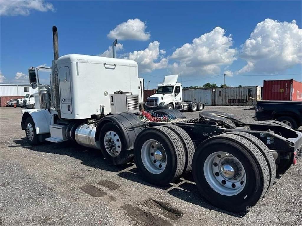 Peterbilt 389 Влекачи