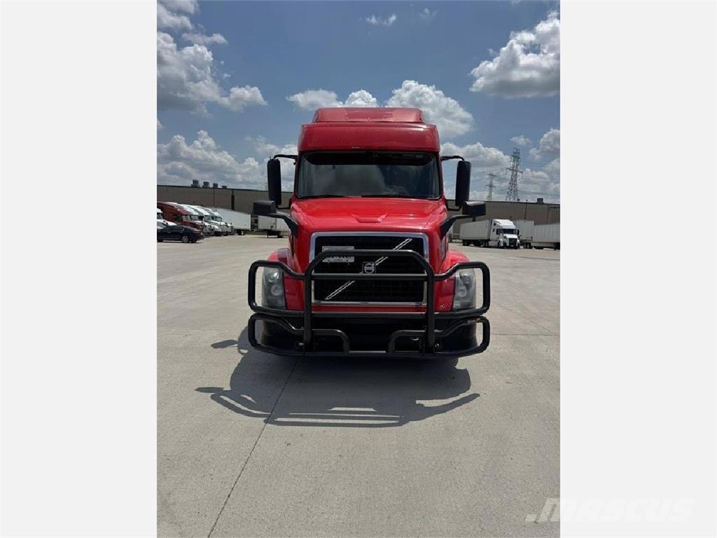 Volvo VNL 860 Влекачи