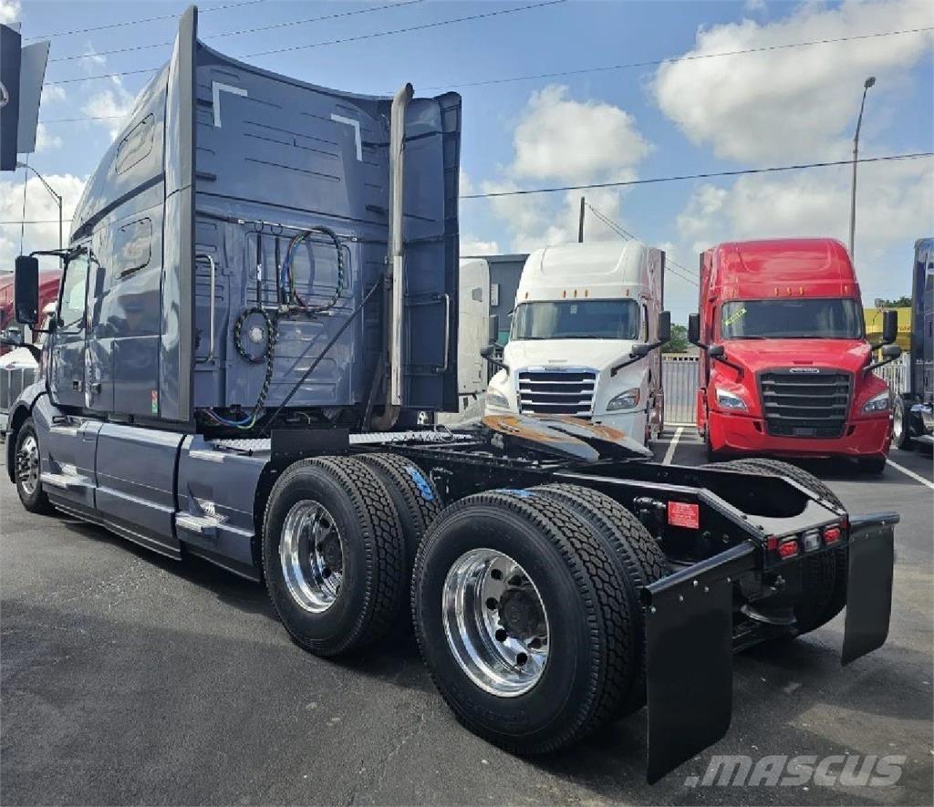 Volvo VNL64T760 Влекачи