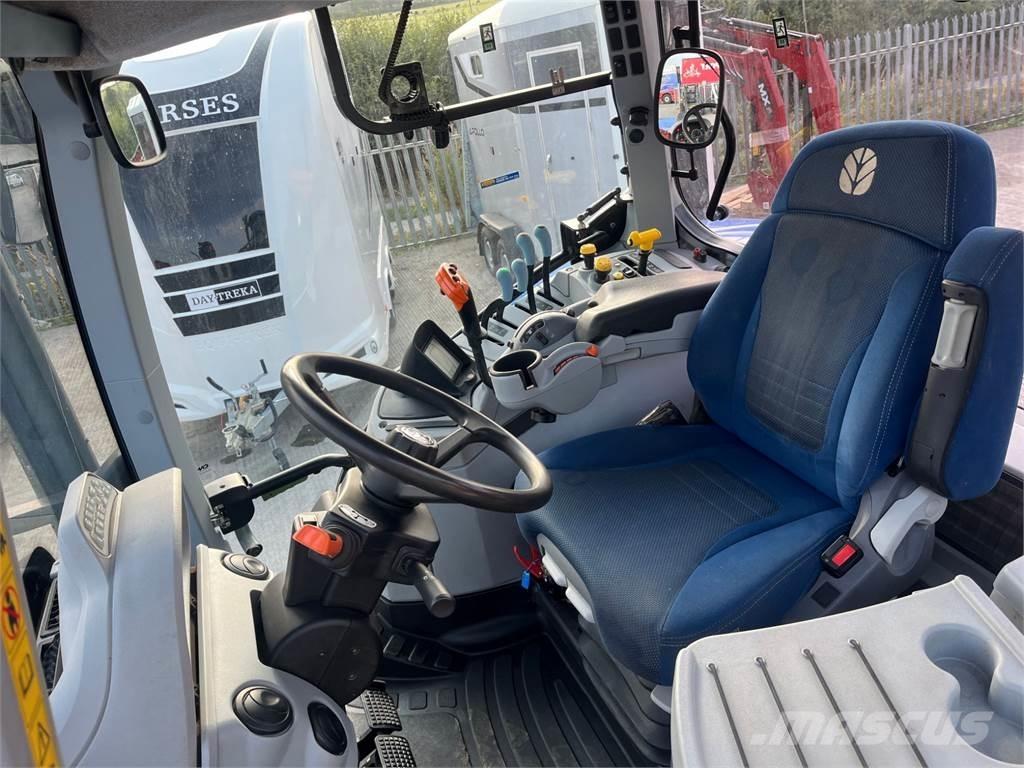 New Holland T7.210 Трактори