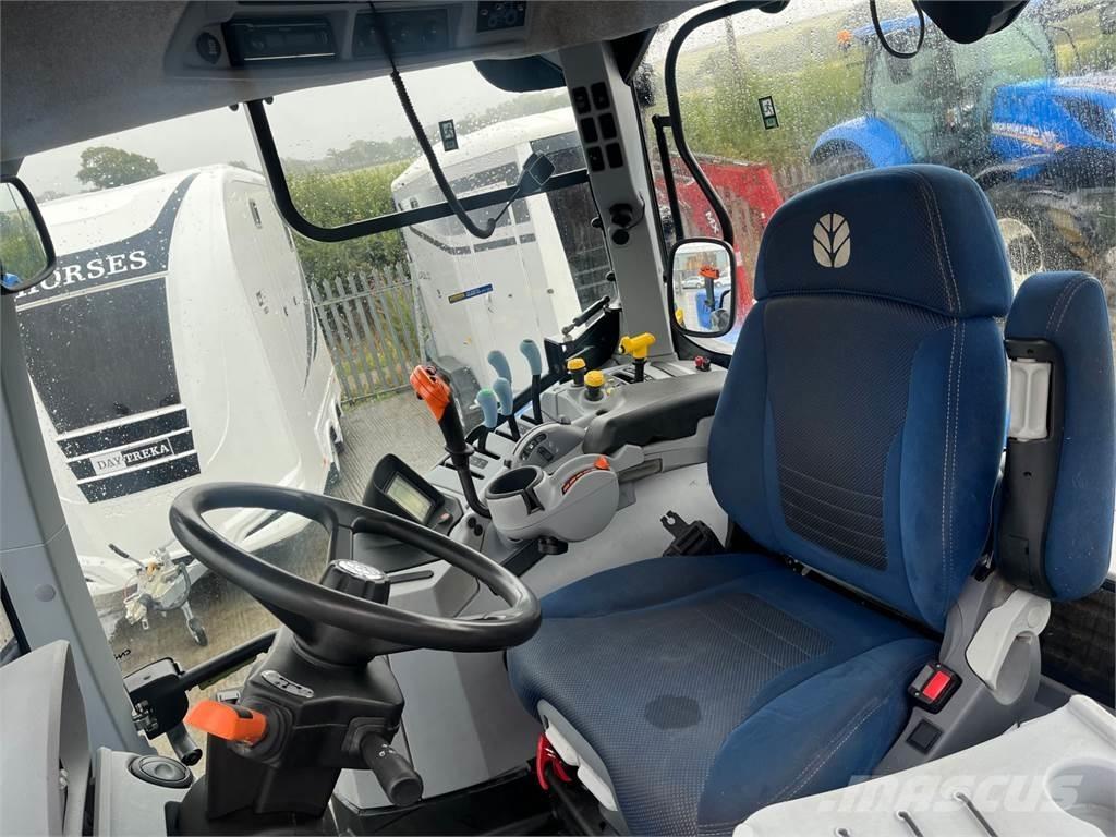 New Holland T7.210 Трактори